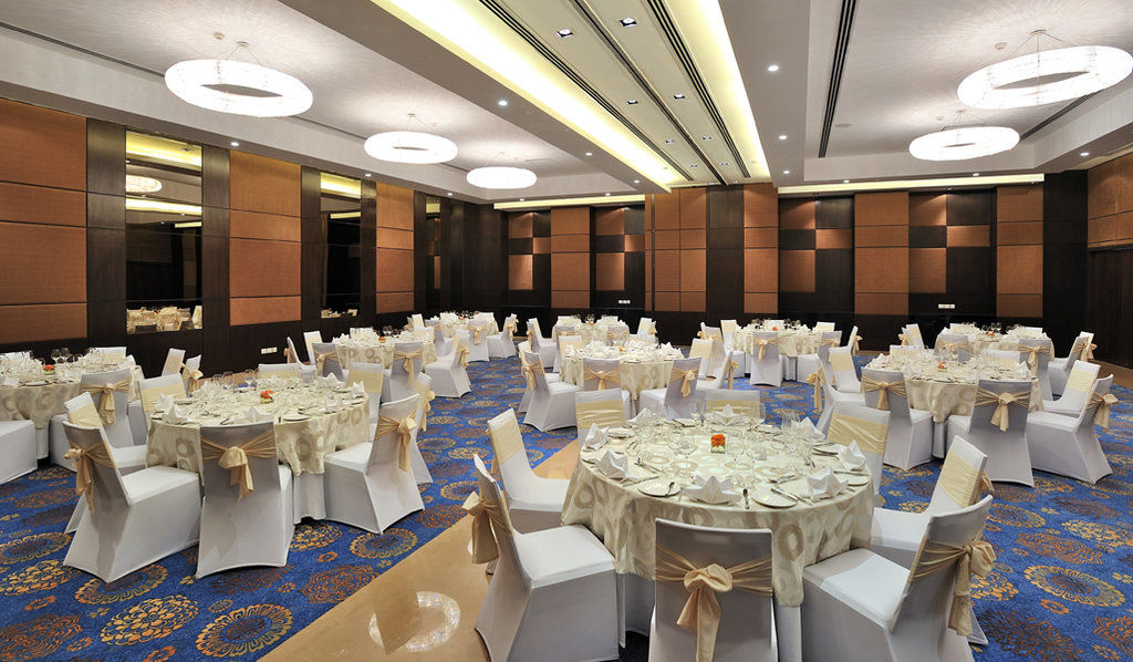 The Anya Hotel-Golf Course Road Gurgaon Exterior photo